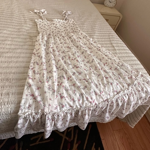 Tie Strap Floral Dress Square Neck A Line Smocked Maxi Dress - Picture 2 of 5